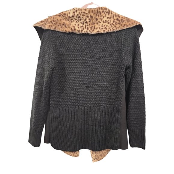 Leopard collar jacket with black body - Picture 3 of 5